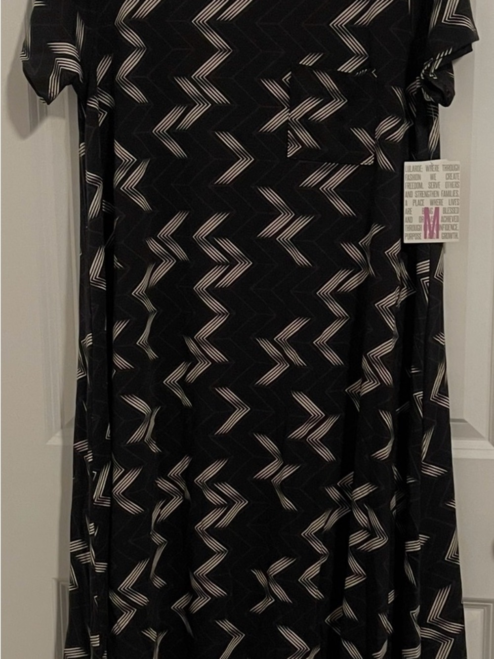 LuLaRoe Carly Black Dress with White Chevron Zigzag Print - High Low Style